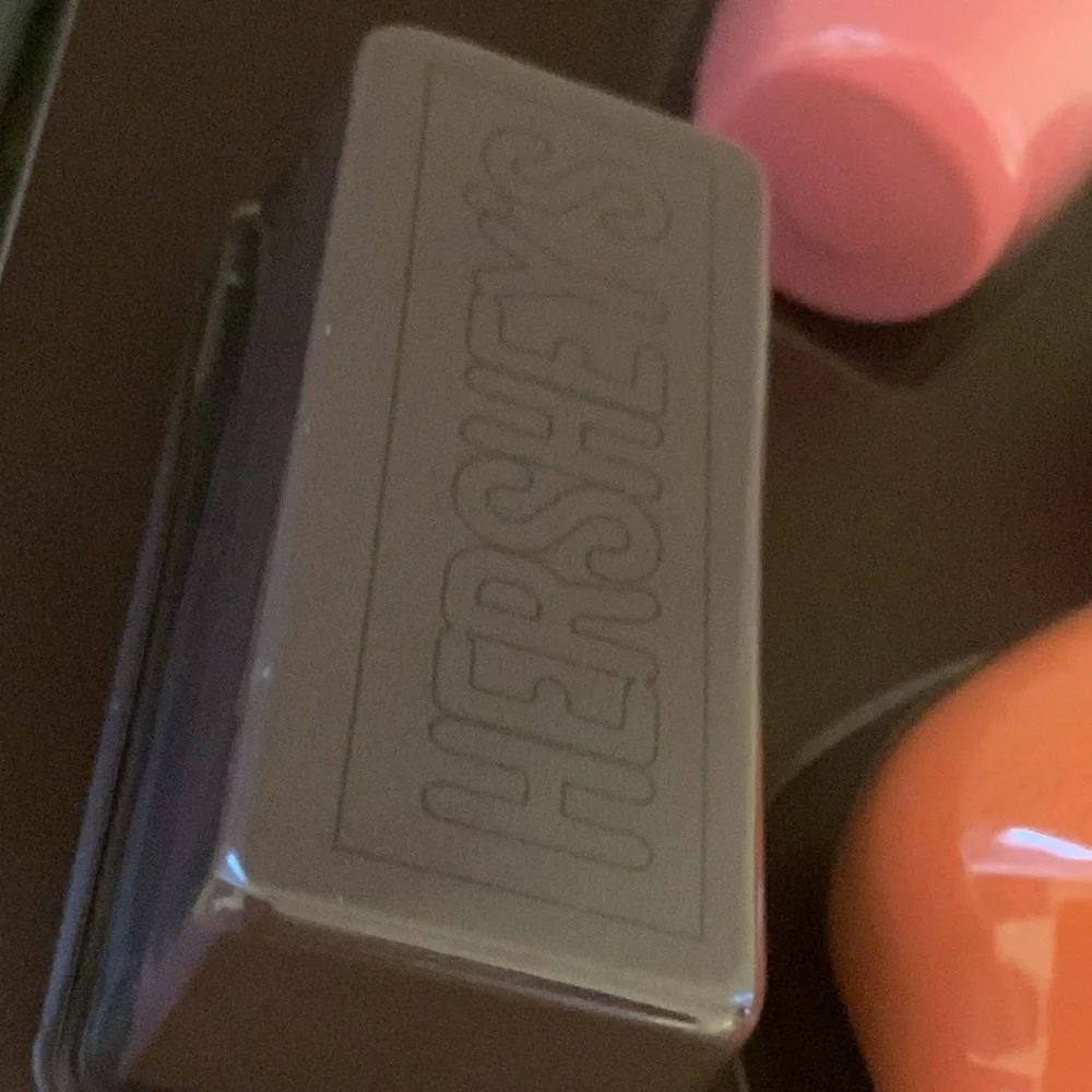 Hershey or reese’s